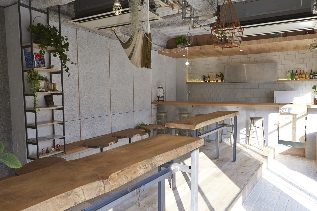 Inno Hostel & Pub Lounge Ueno, Токіо Екстер'єр фото
