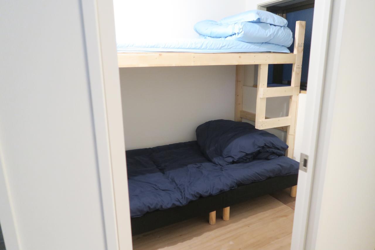 Inno Hostel & Pub Lounge Ueno, Токіо Екстер'єр фото