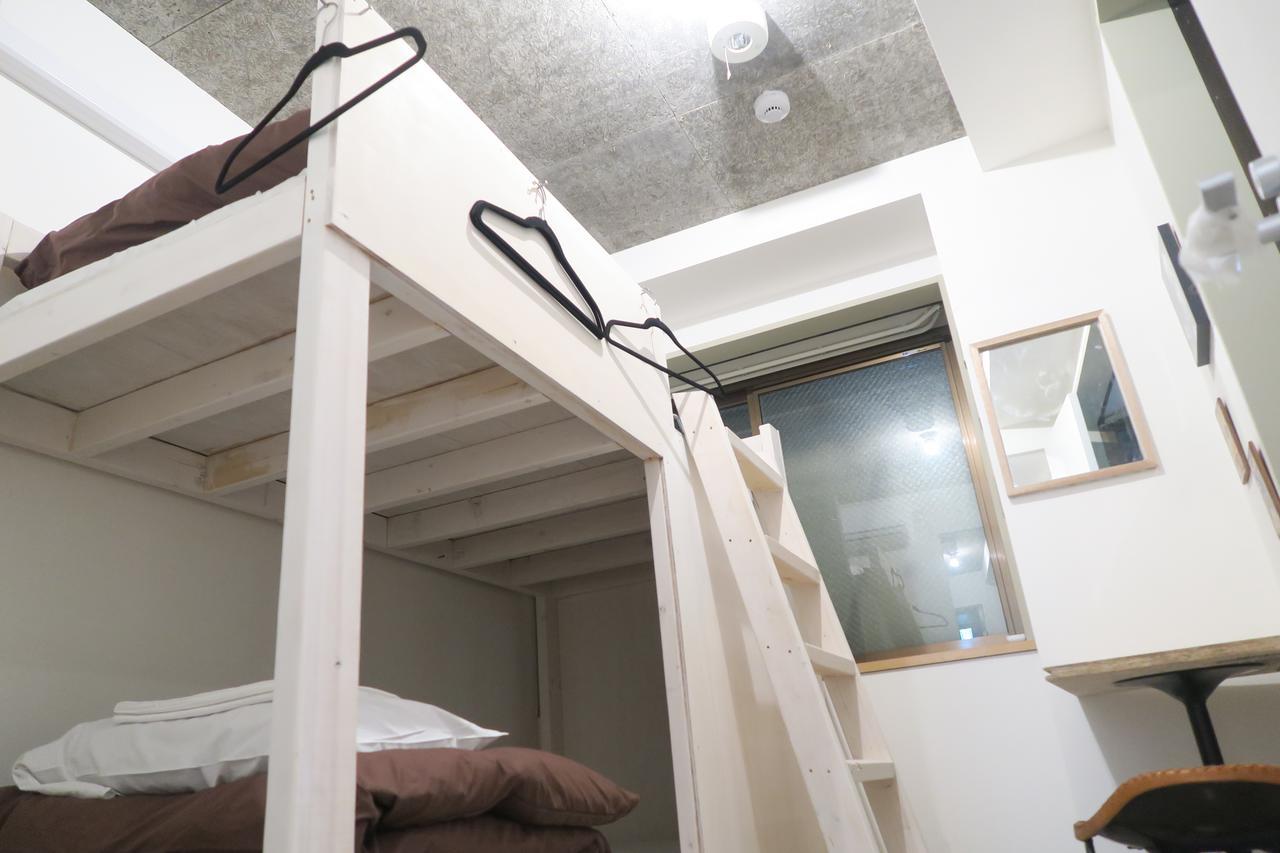 Inno Hostel & Pub Lounge Ueno, Токіо Екстер'єр фото