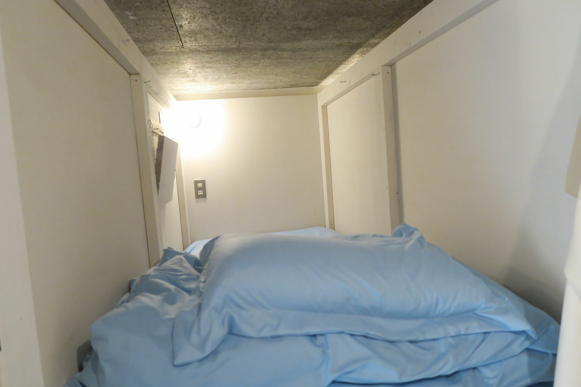 Inno Hostel & Pub Lounge Ueno, Токіо Екстер'єр фото